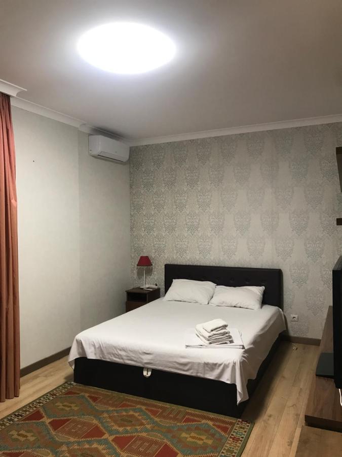 Apartmant In Kpi З Двома Спальнями Kiev Exteriör bild