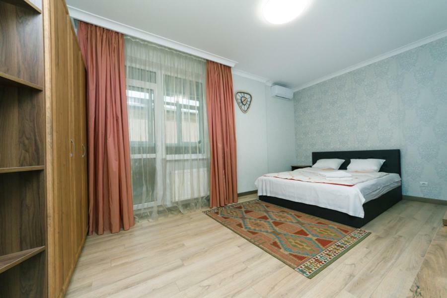 Apartmant In Kpi З Двома Спальнями Kiev Exteriör bild